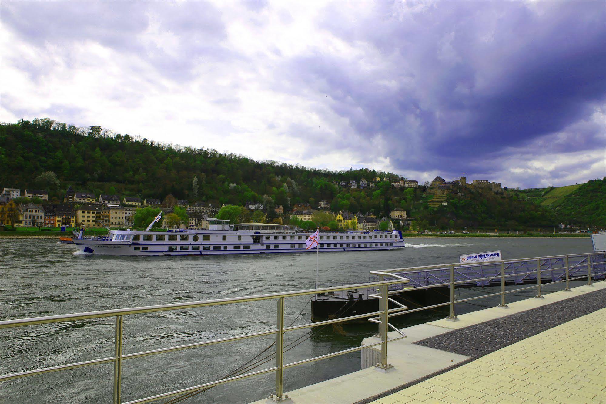 Pohl's Rheinhotel Adler Sankt Goarshausen Exterior foto